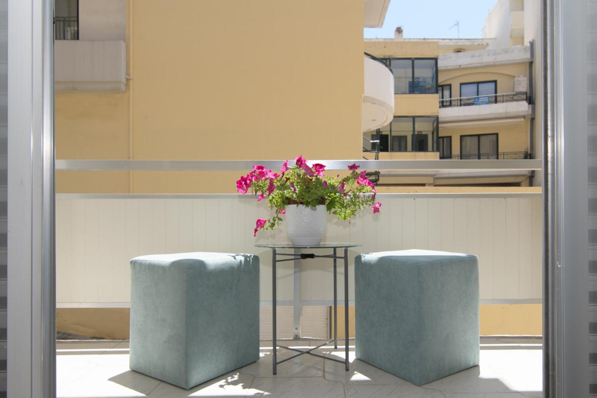 Belle Verte City Chania Chrissi Akti Chania Exterior foto